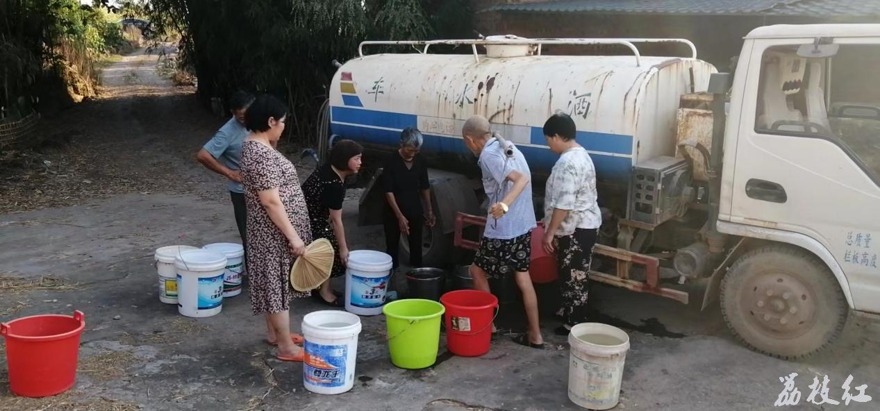 【民心守护】合江县望龙镇：入户解民忧，送水润民心 第 1 张
