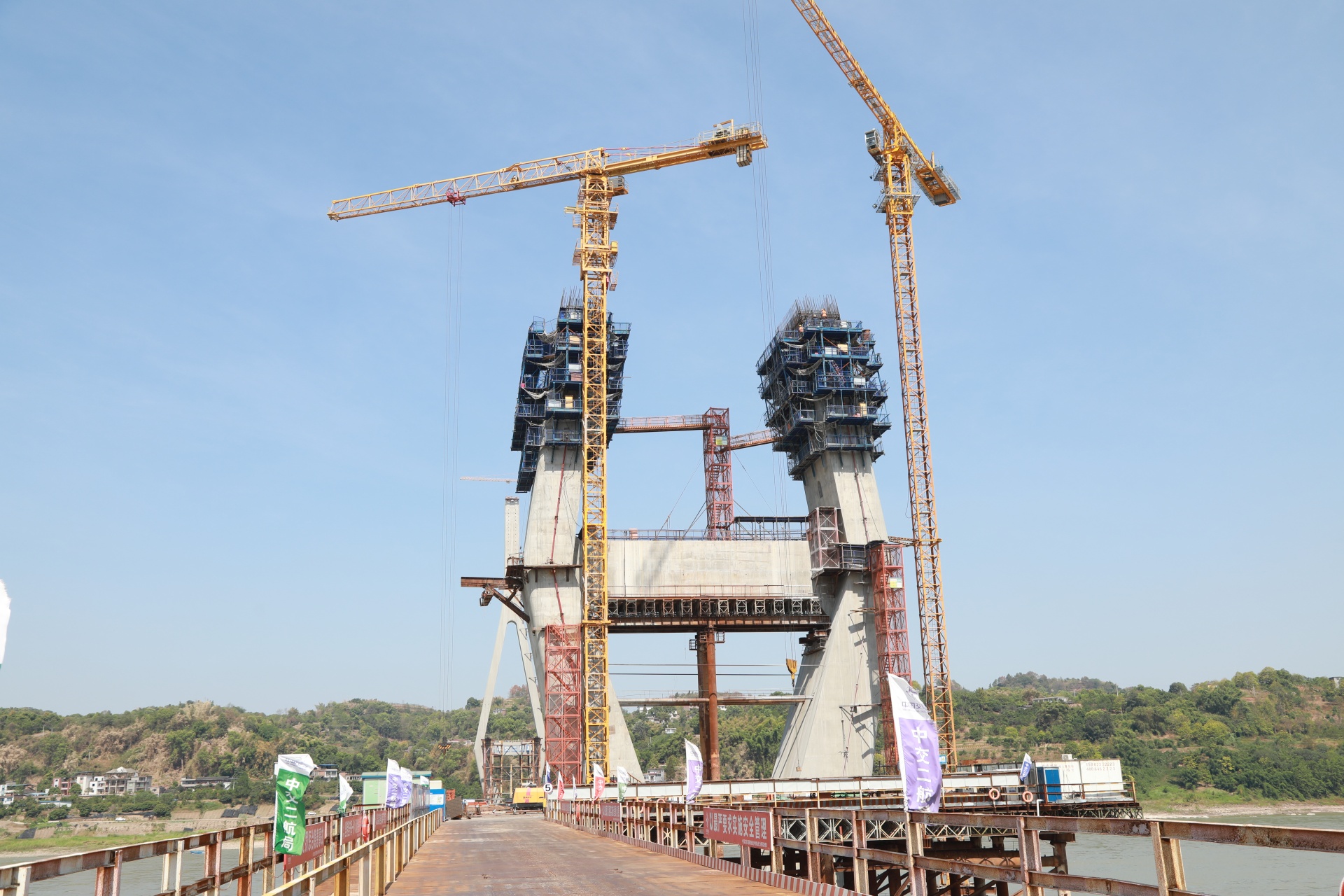 合江县榕山长江大桥建设开启“加速”模式 第 2 张
