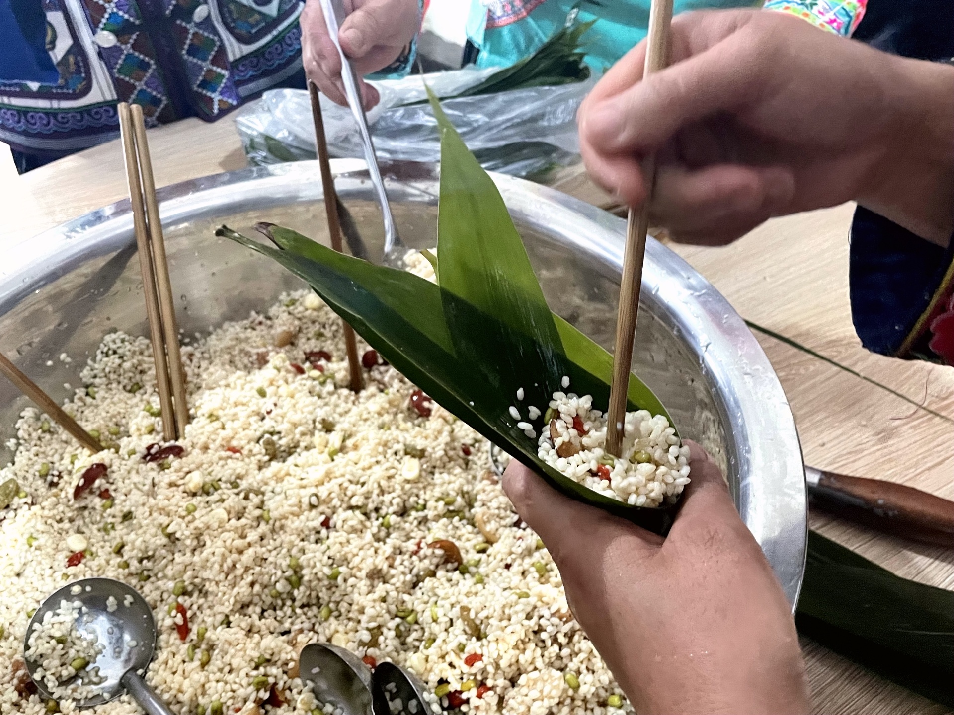 粽子香·曲声扬：苗乡端午味正浓 第 3 张