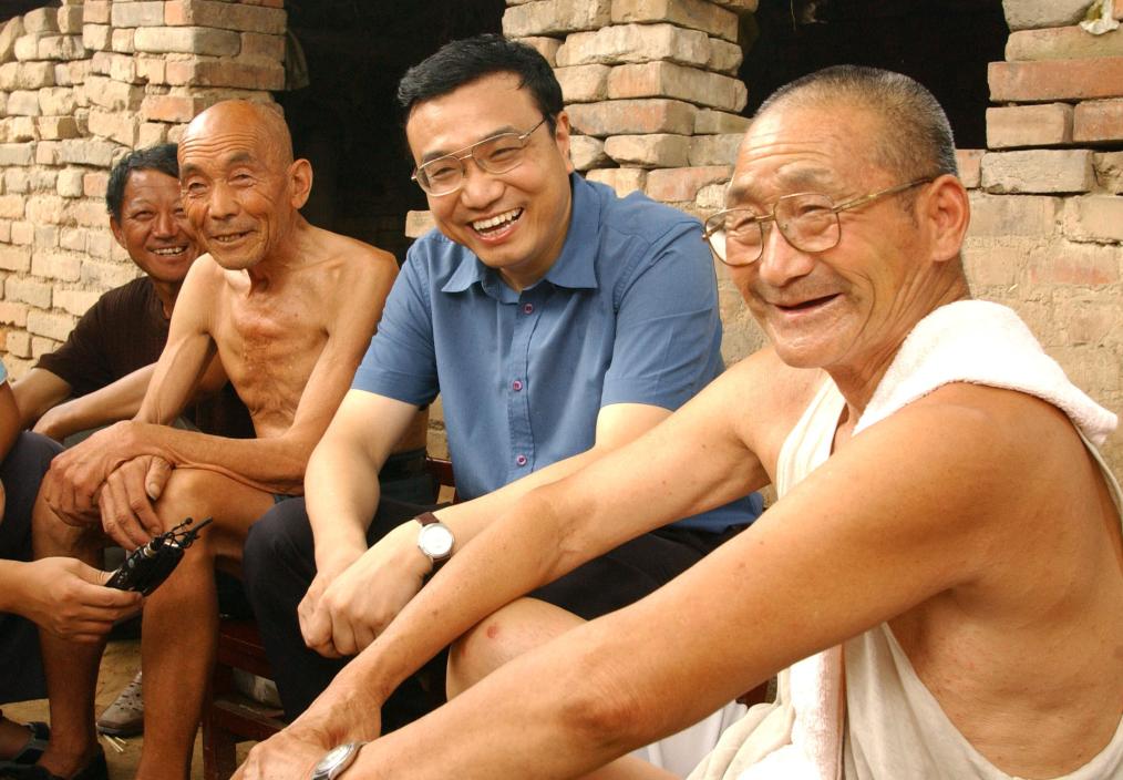 李克强同志生平照片 第 4 张