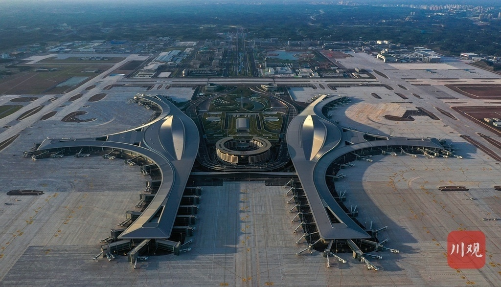 奋进四川现代化建设新征程——四川省深入贯彻习近平总书记来川视察重要指示精神述评 第 8 张